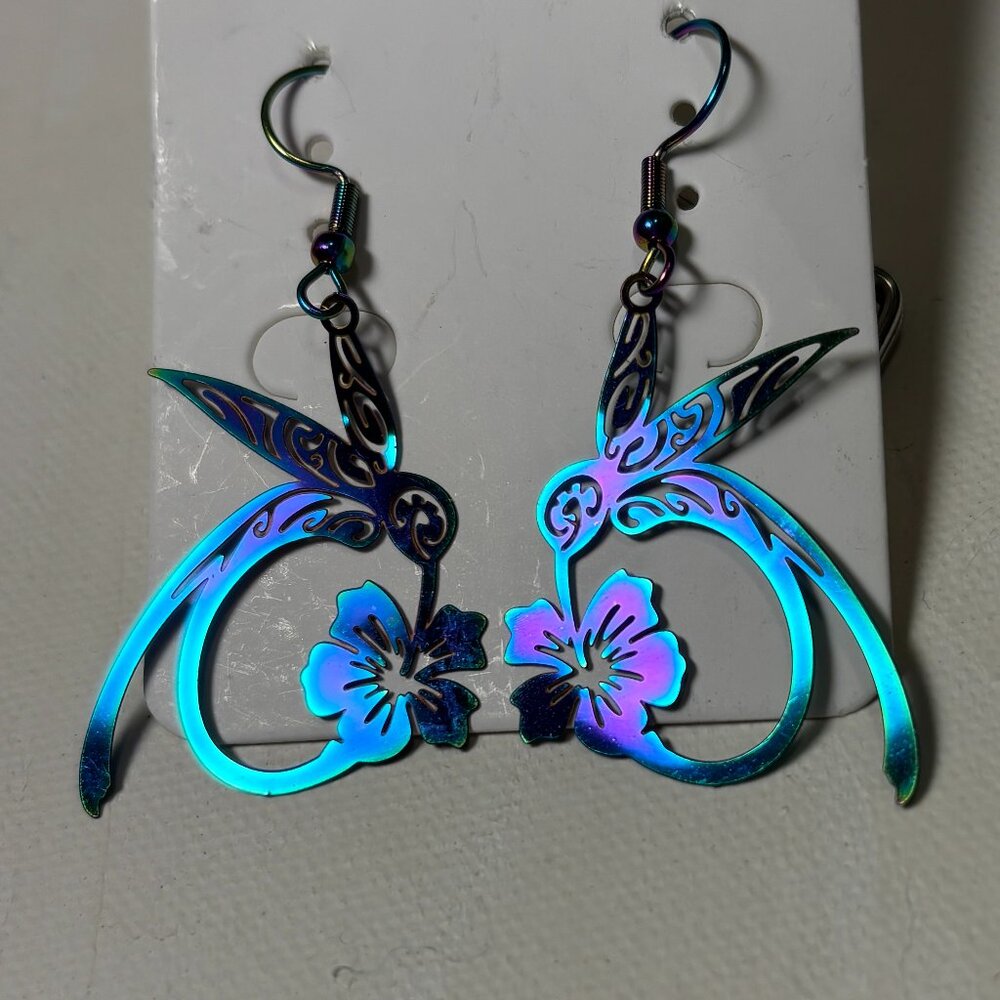 🌈 Rainbow sale! 🌈 Rainbow titanium hummingbird earrings, as low as $10 bundled